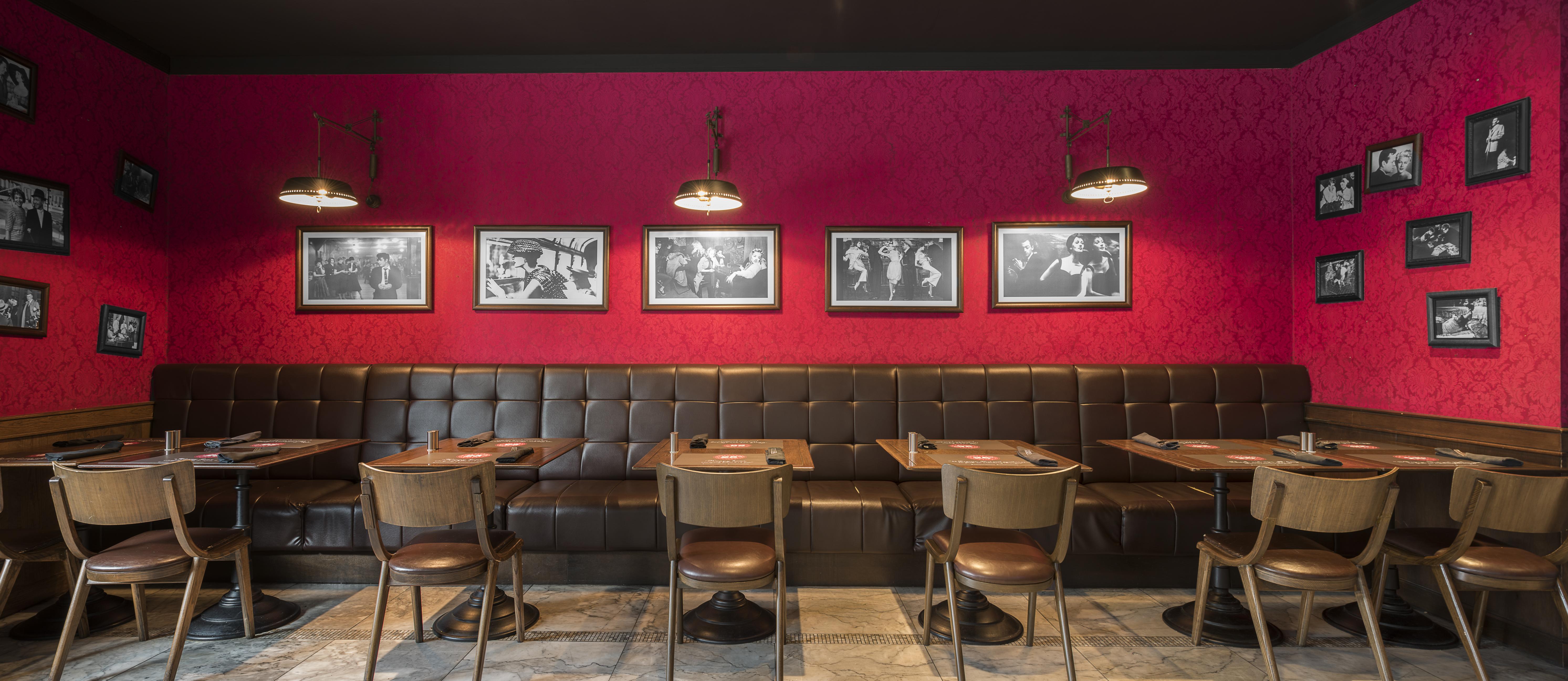 풀맨 방콕 호텔 G 외부 사진 Interior of a typical restaurant