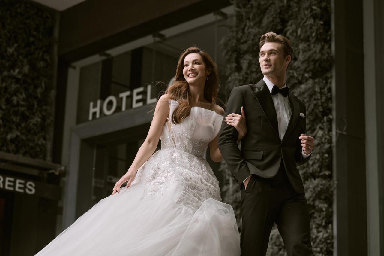 풀맨 방콕 호텔 G 외부 사진 Wedding couple